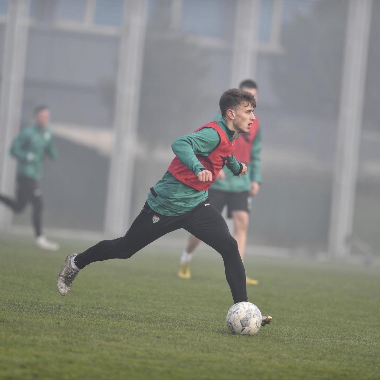 Bursaspor sınır alan oyunu oynadı