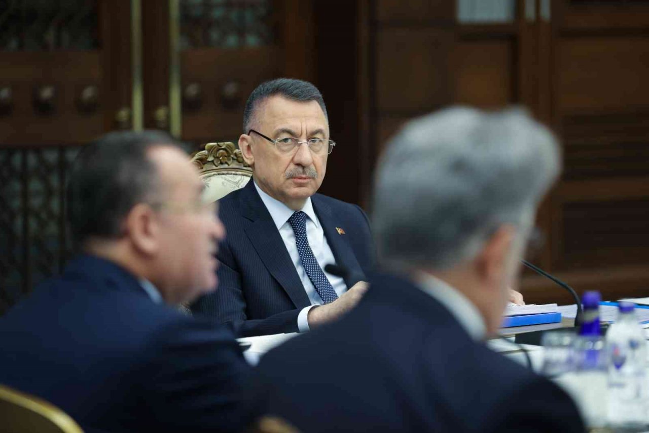 Adalet Bakanlığının düzenleme ihtiyaçlarına yönelik toplantı, Fuat Oktay başkanlığında yapıldı