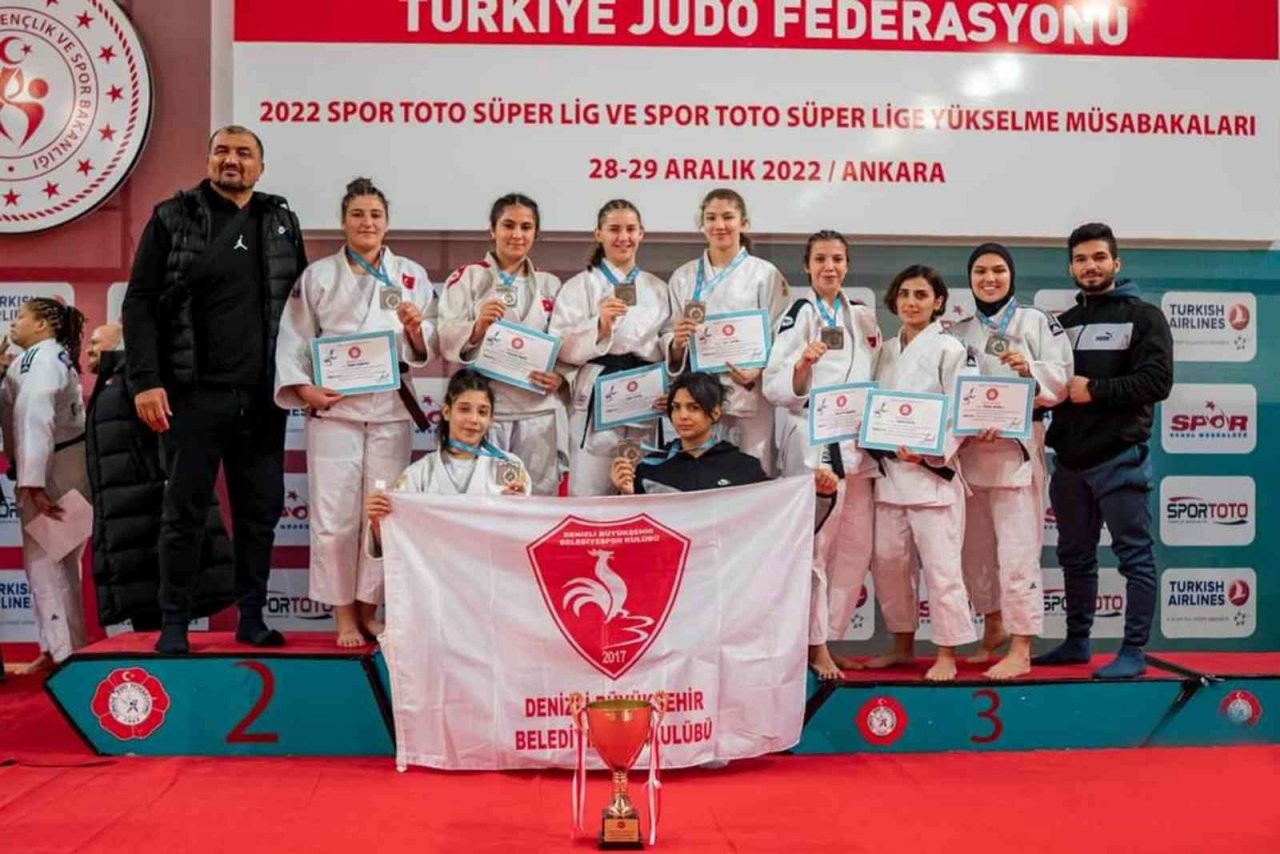 Denizlili Kadın Judo Takımı Avrupa Golden Lig’de
