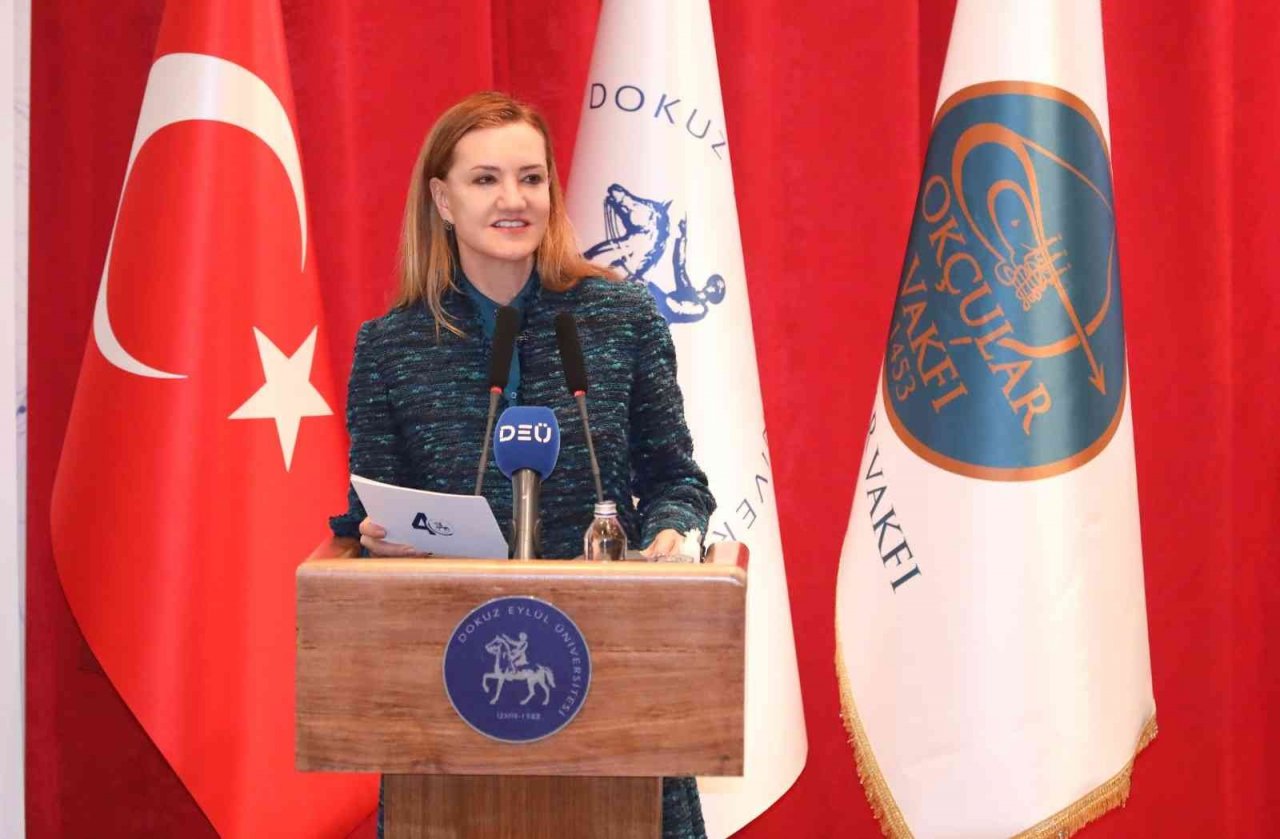 DEÜ’de ’Fetihleri Anlamak Fatihleri Anmak’ konulu panel