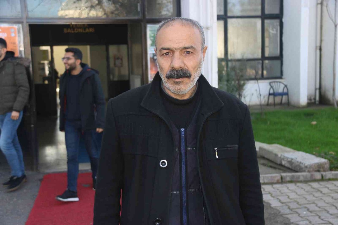 Dicle Üniversitesinde 1993’teki bombalı saldırının izleri yemekhane tezgahında