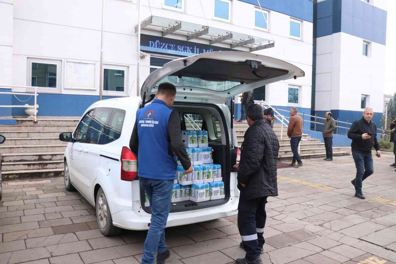 20 bin dezenfektan dağıtıldı