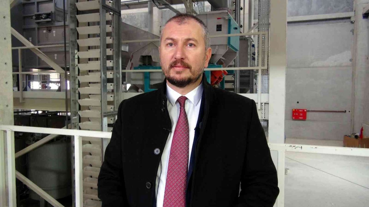 Ezine Gıda İhtisas OSB’nin ilk fabrikası üretime başladı