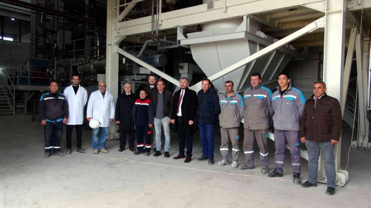 Ezine Gıda İhtisas OSB’nin ilk fabrikası üretime başladı