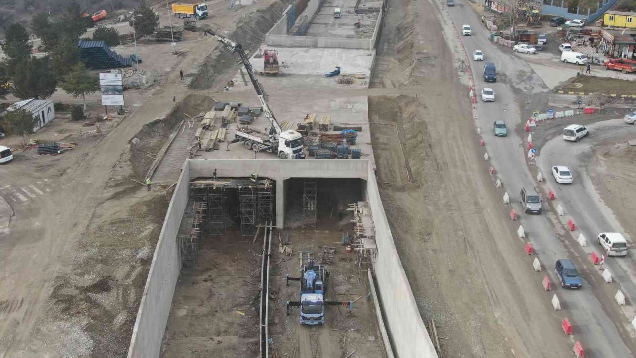 Trafik çilesini sona erdirecek projenin yüzde 90’ı tamamlandı