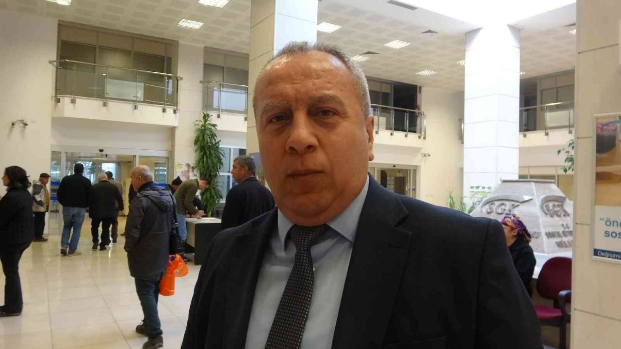 Muğla’da EYT’liler sabahın ilk saatlerinde soluğu SGK’da aldı