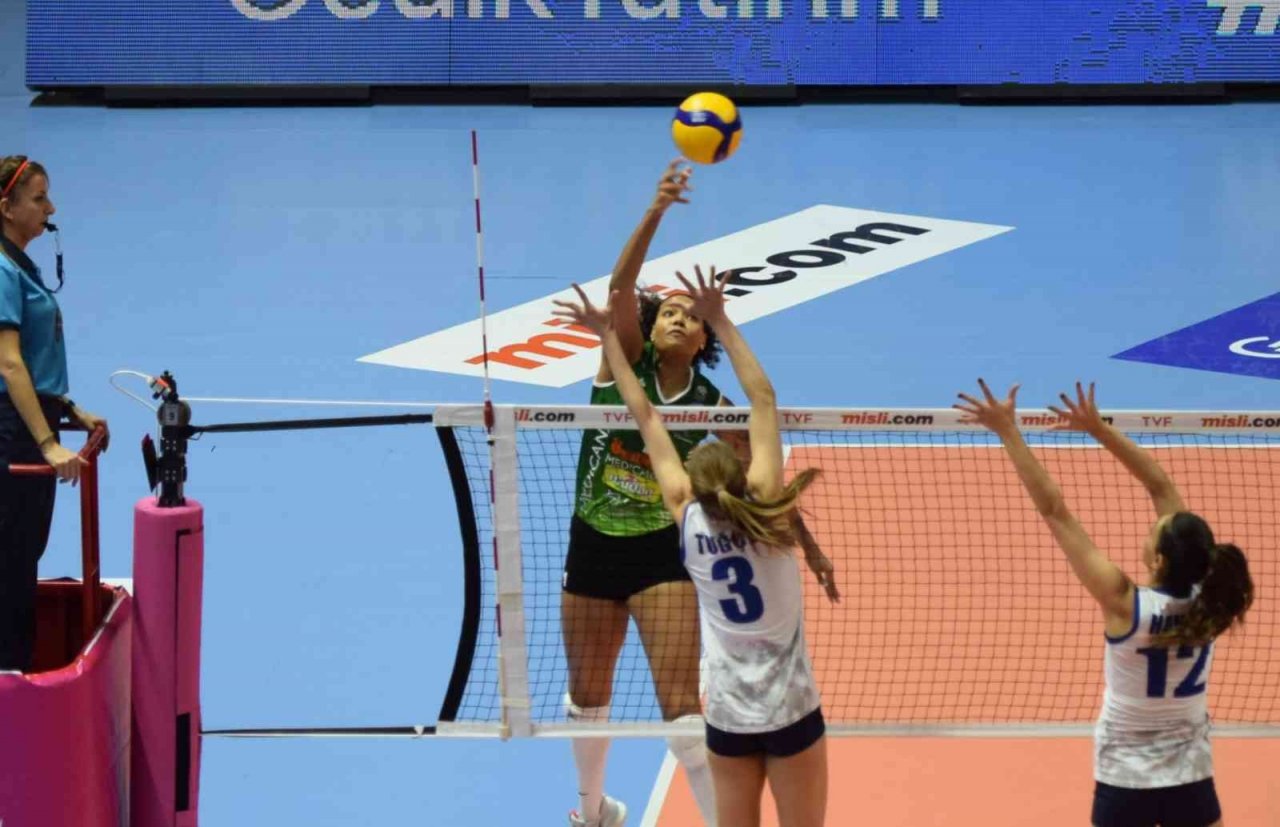 Nilüfer sezonu galibiyetle kapattı