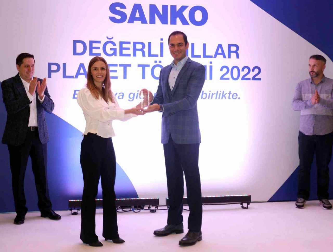 Sanko Holding değerli yıllar plaket töreni