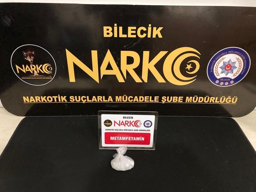 Uyuşturucu operasyonunda yakalanan 9 şüpheli tutuklandı