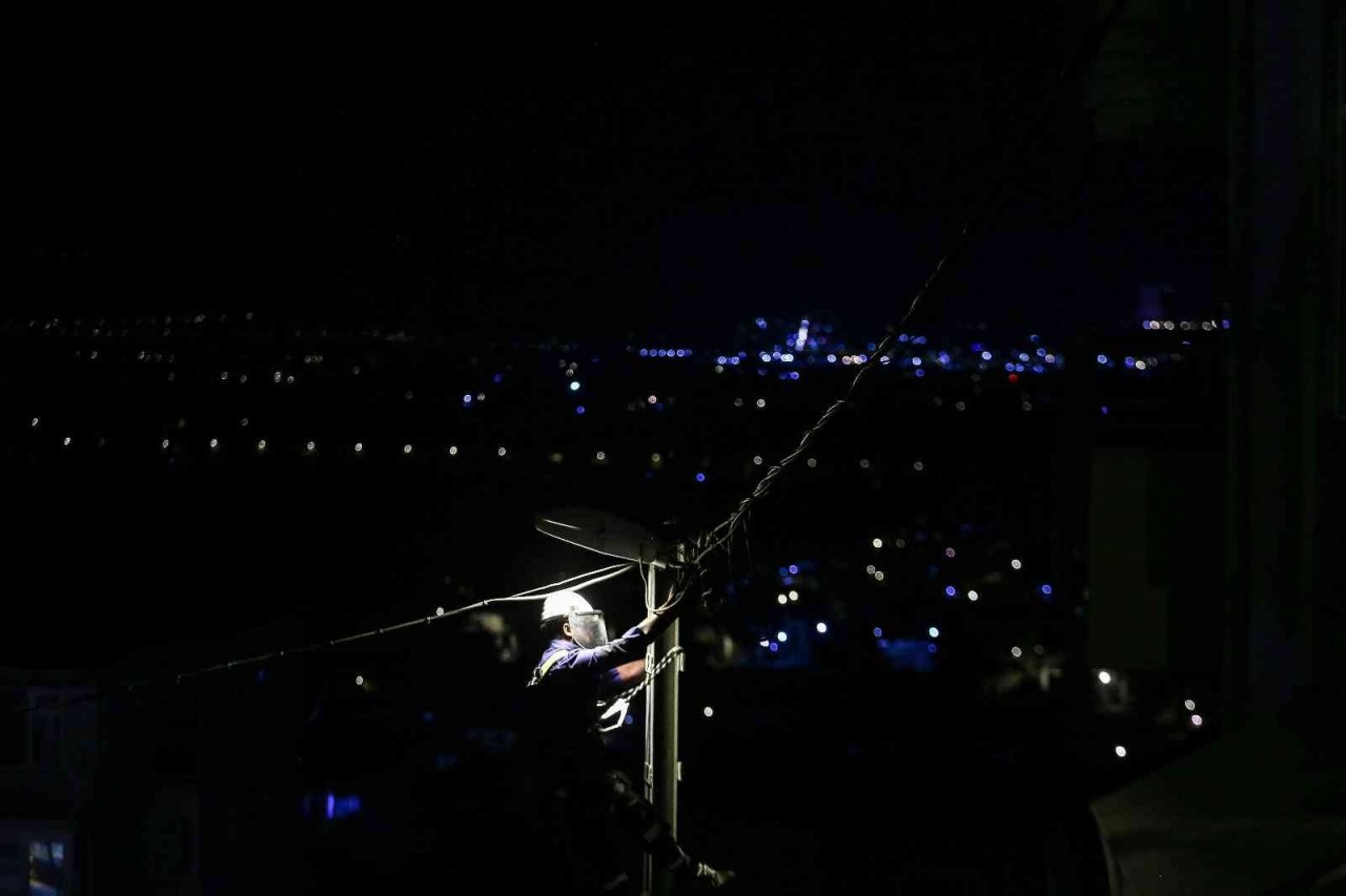 Yılbaşı gecesine kesintisiz enerji hazırlığı
