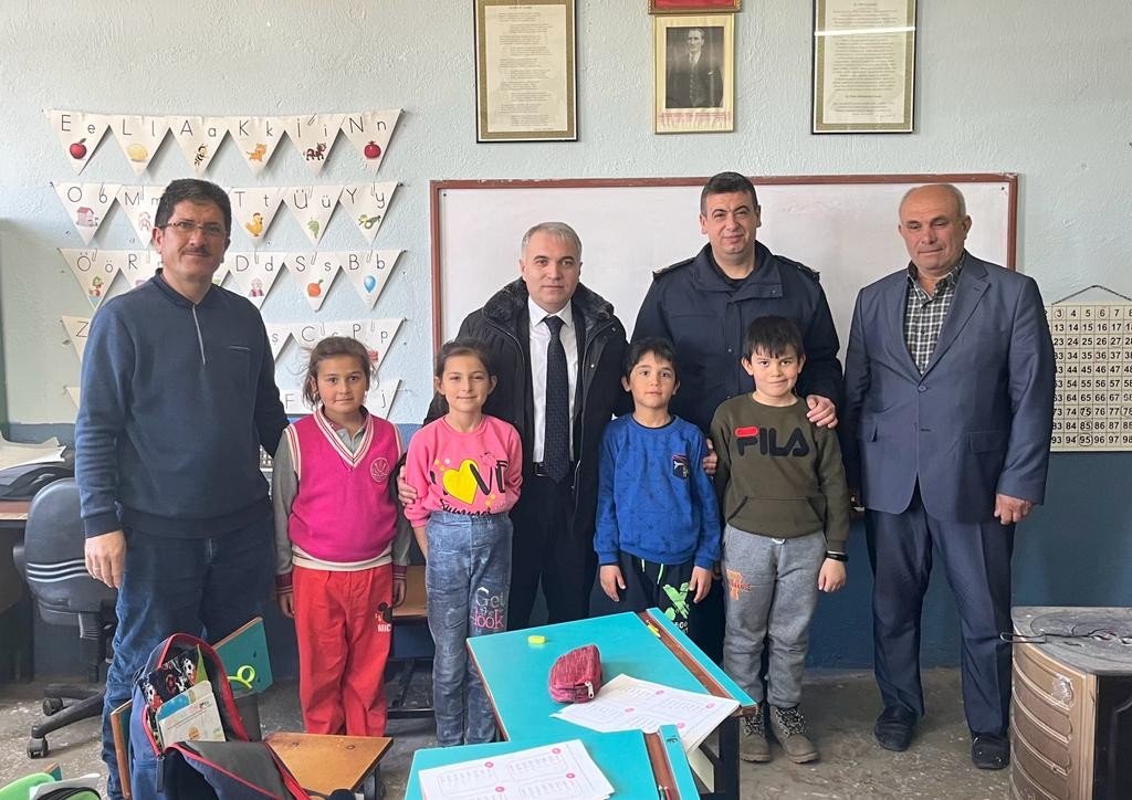 Kaymakam Duru, köylülerin arsa taleplerine kayıtsız kalmadı