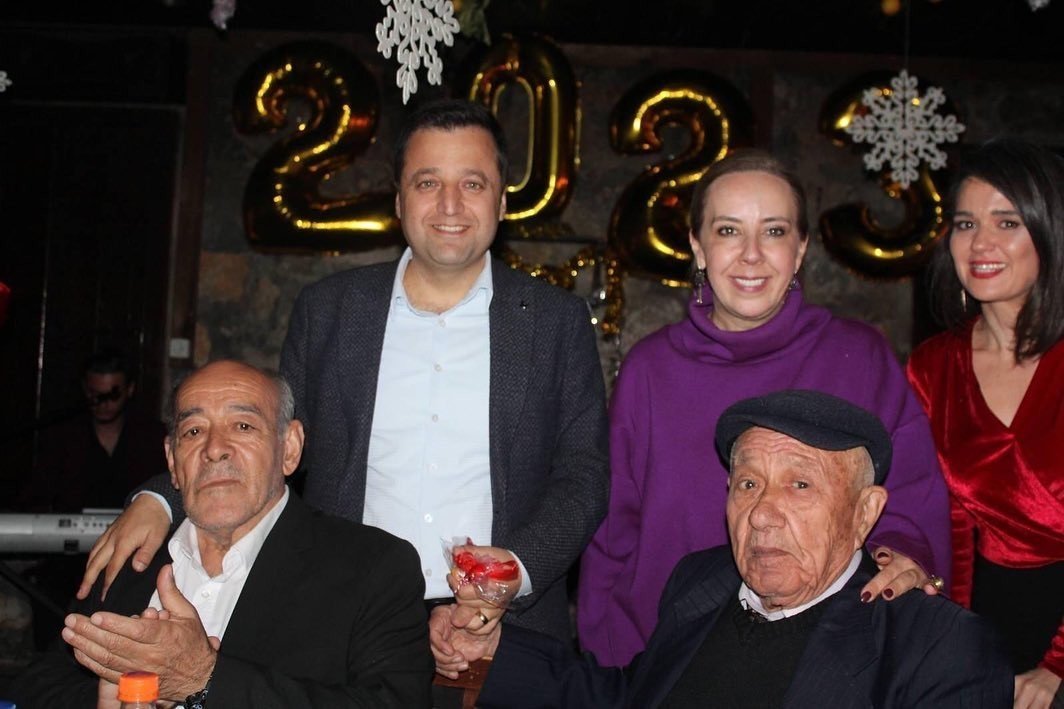 Muğla’da yaşlı çınarlar yemekte bir araya geldi