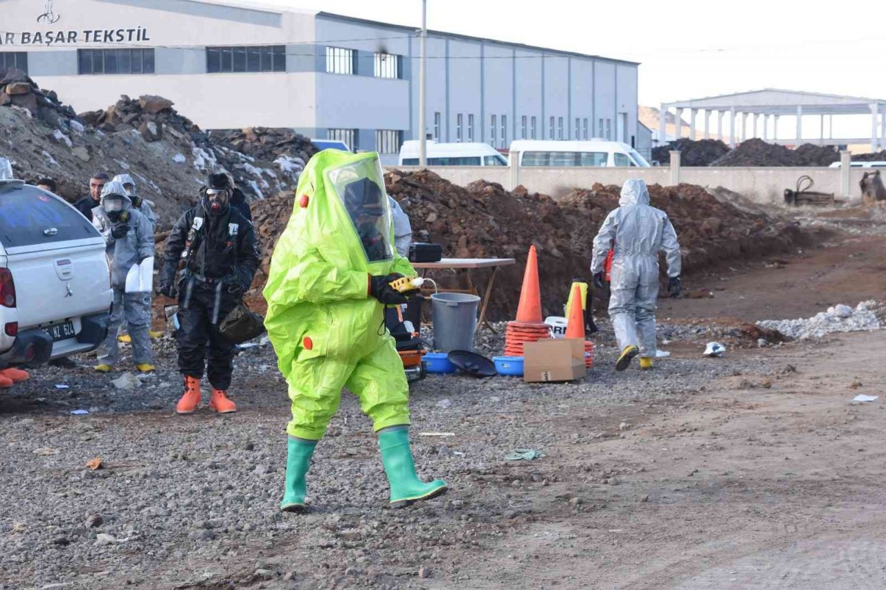 Bitlis’te ilk defa “Biyo-Kimyasal, Radyasyon ve Nükleer Tatbikatı” yapıldı