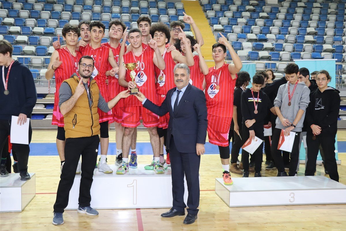 Bölge şampiyonasına katılmak için potaya yükseldiler