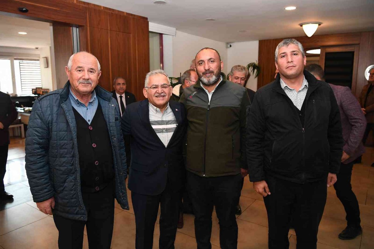 Büyükkılıç’tan 10 ilçenin taşıma kooperatifi başkanlarıyla istişare toplantısı