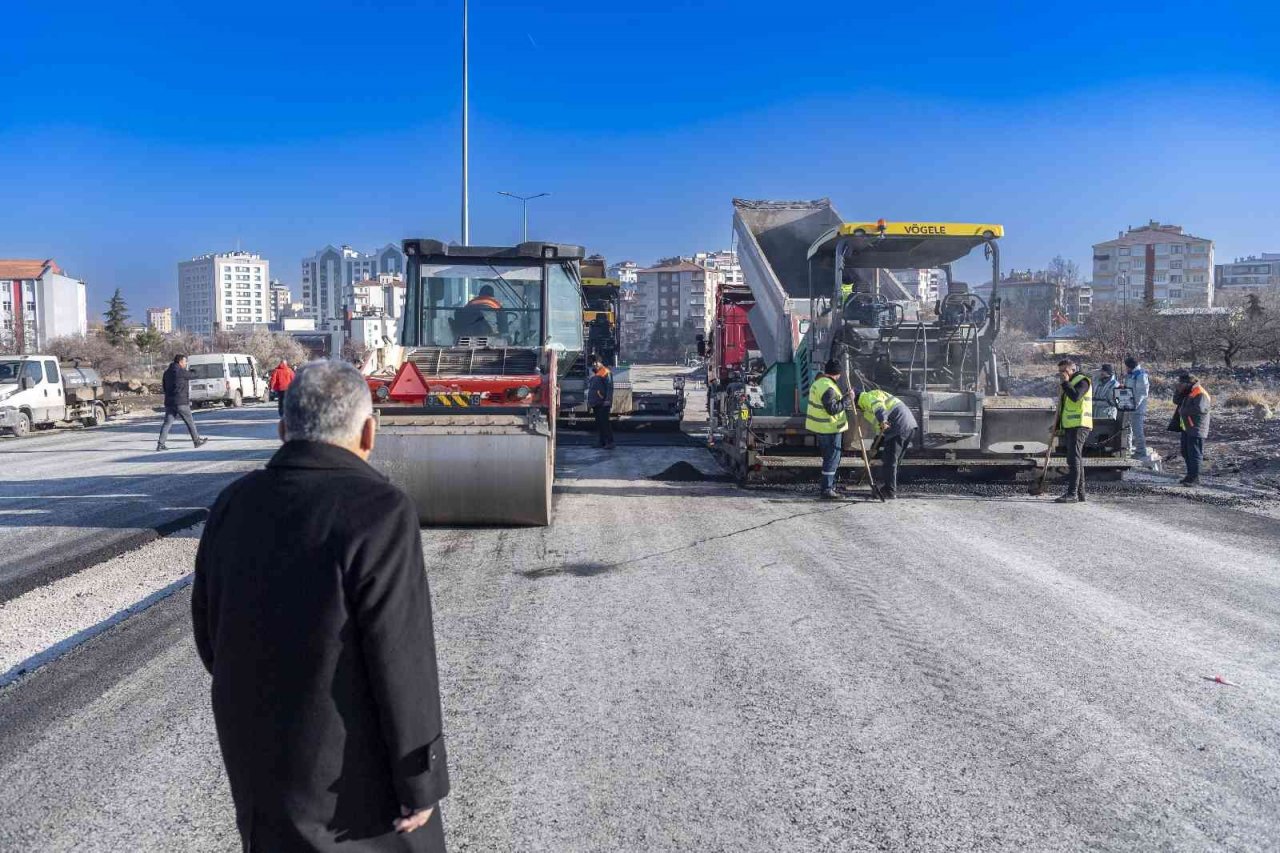 Büyükşehir’den 4,7 kilometrelik stratejik bir yol daha