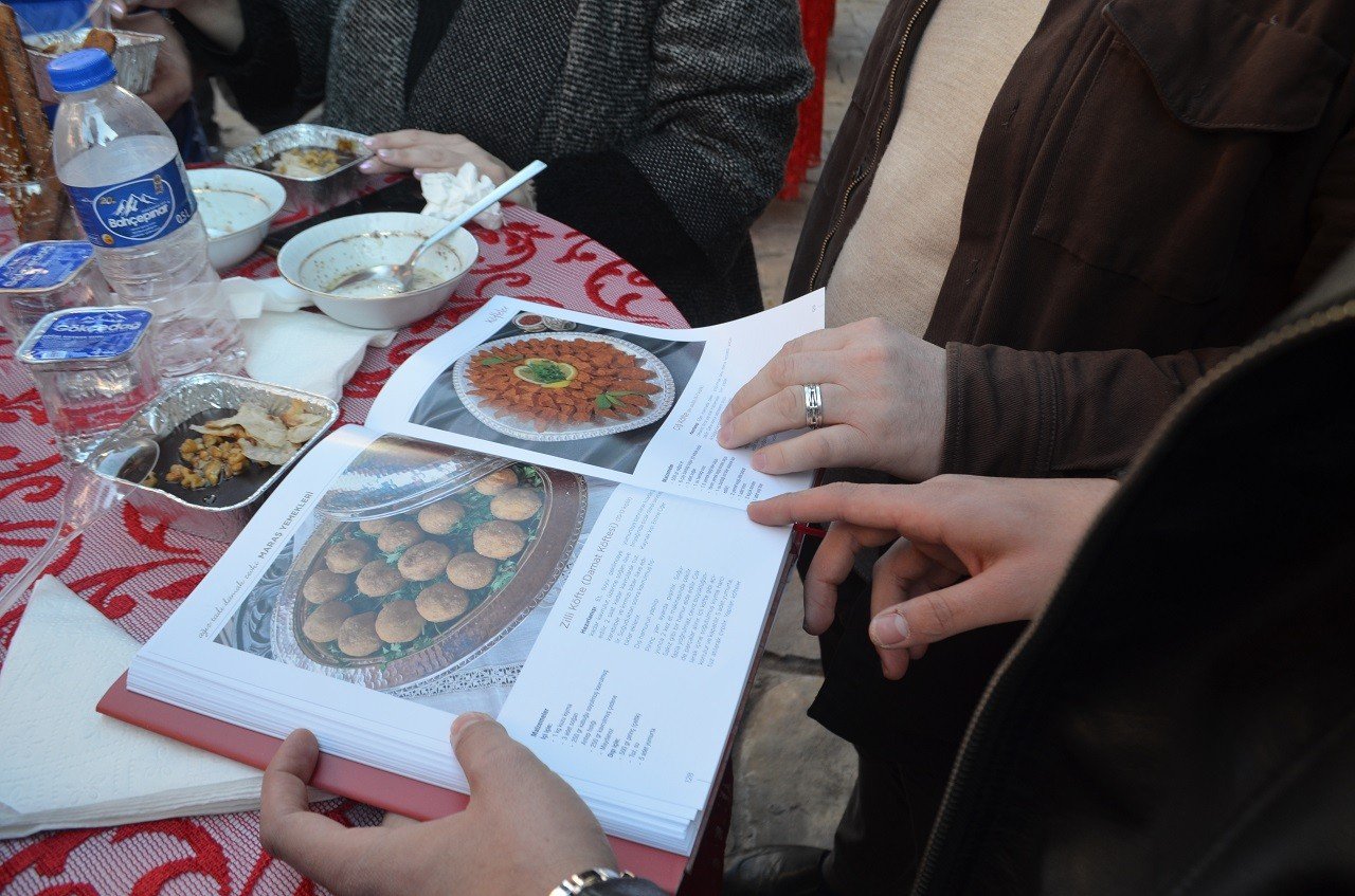 Kahramanmaraş’ın yemek kültürü kitaplaştırıldı