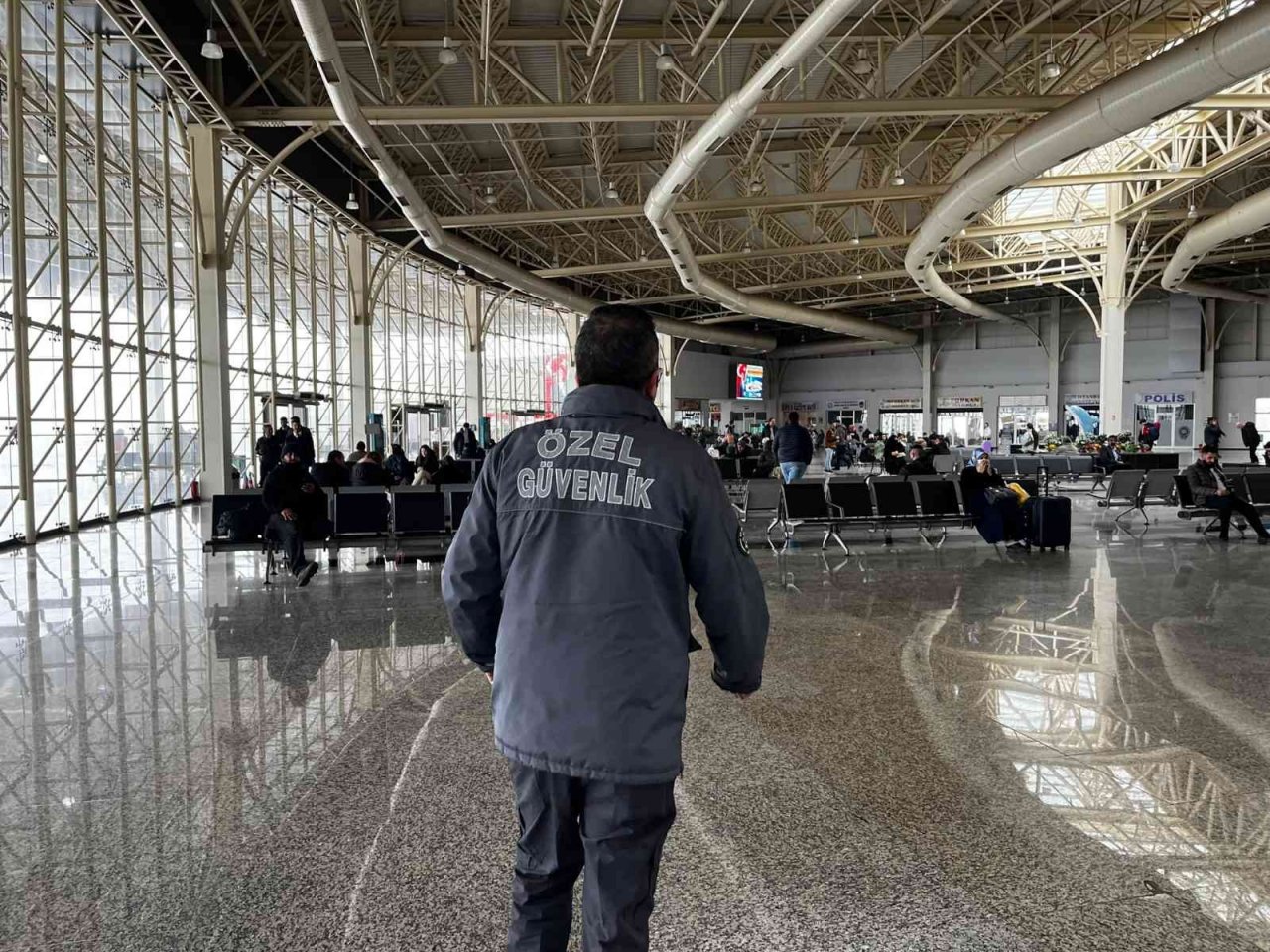 Terminallerde tedbirler artırıldı