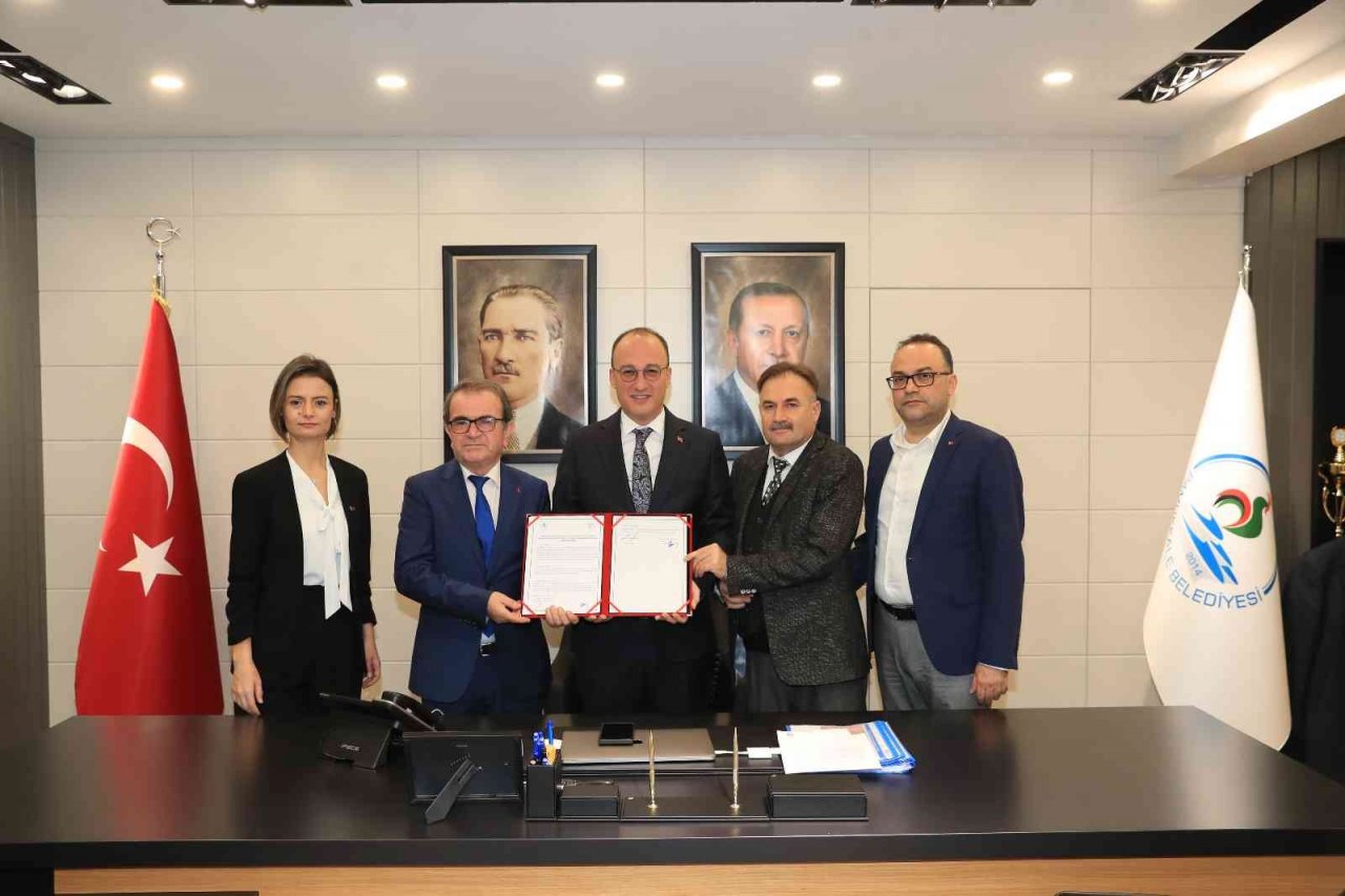 Pamukkale Belediyesi’nden tapu işlemlerini kolaylaştıracak uygulama