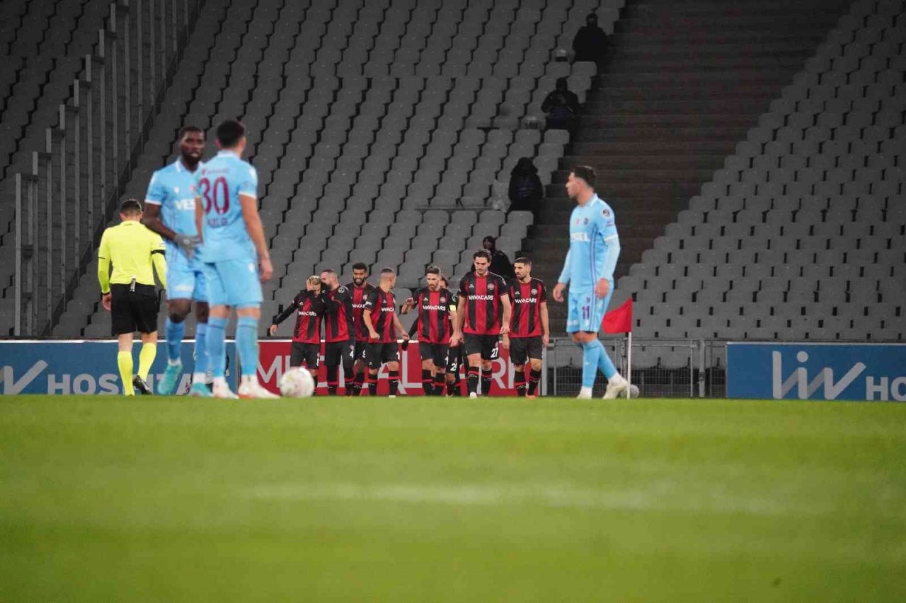 Süper Lig’de 16. hafta ev sahiplerine yaradı