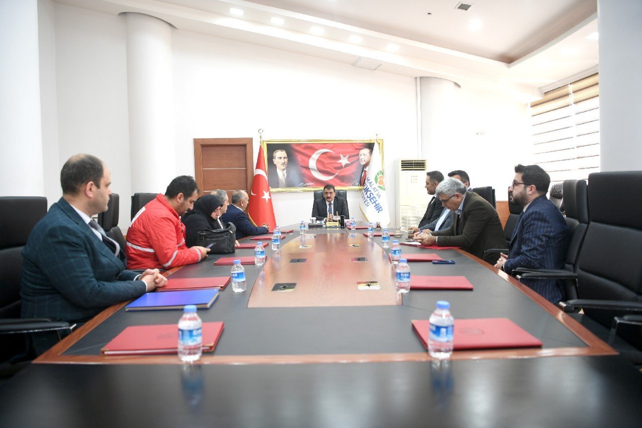 Gürkan, “Prefabrik yapı üssü Malatya için önemli bir kazanımdır”