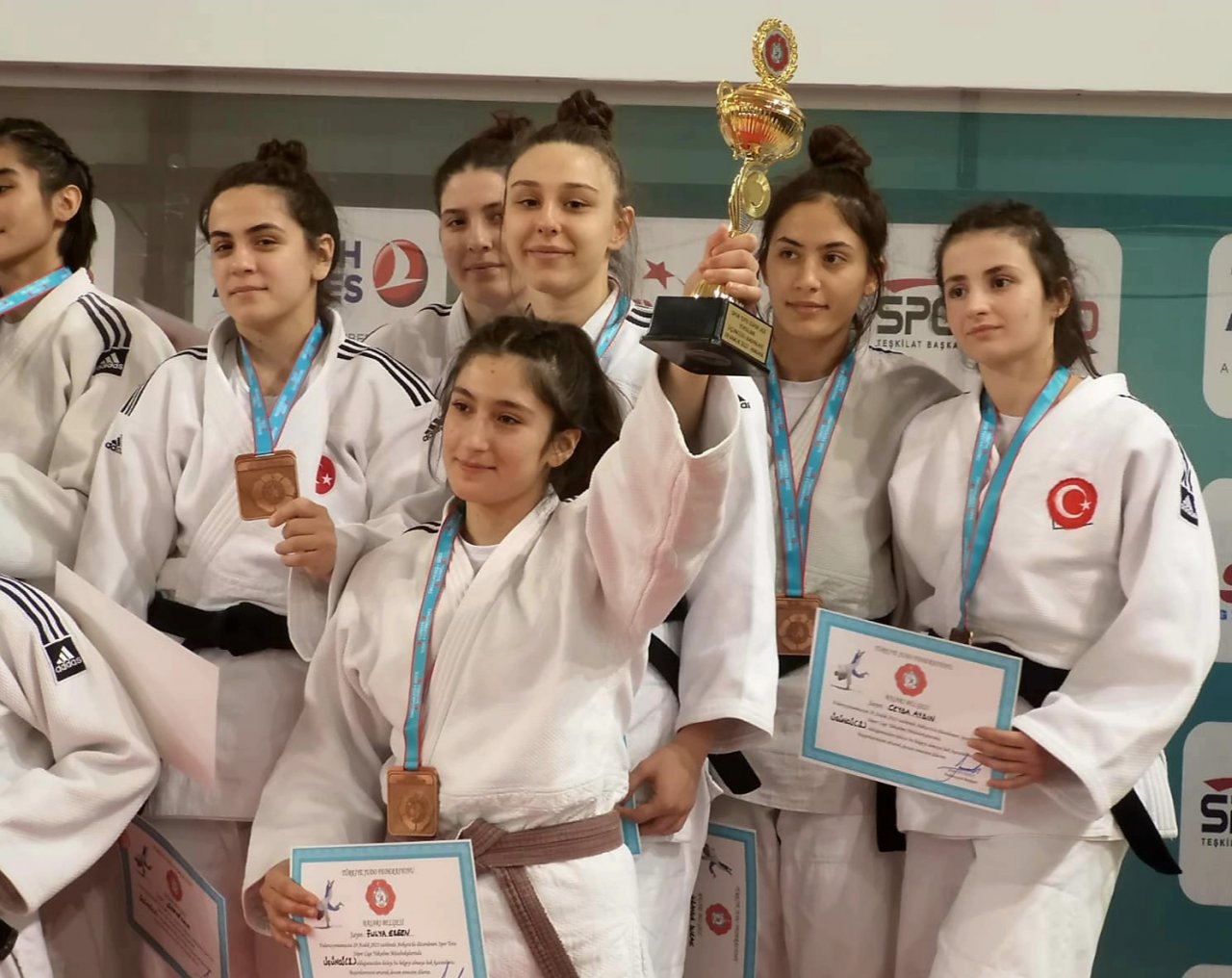 Yunusemre Belediyespor Süper Lig’de