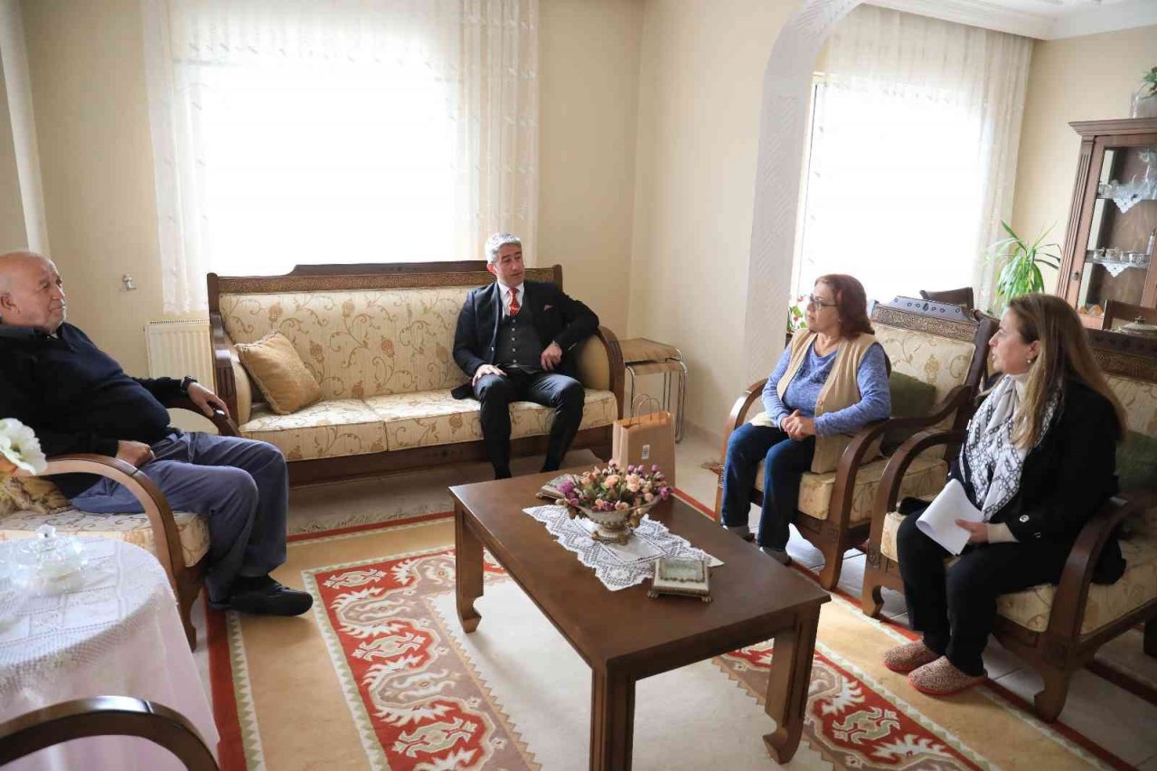 Başkan Oktay, gazi ve şehit yakınları yeni yıl öncesi yalnız bırakmadı