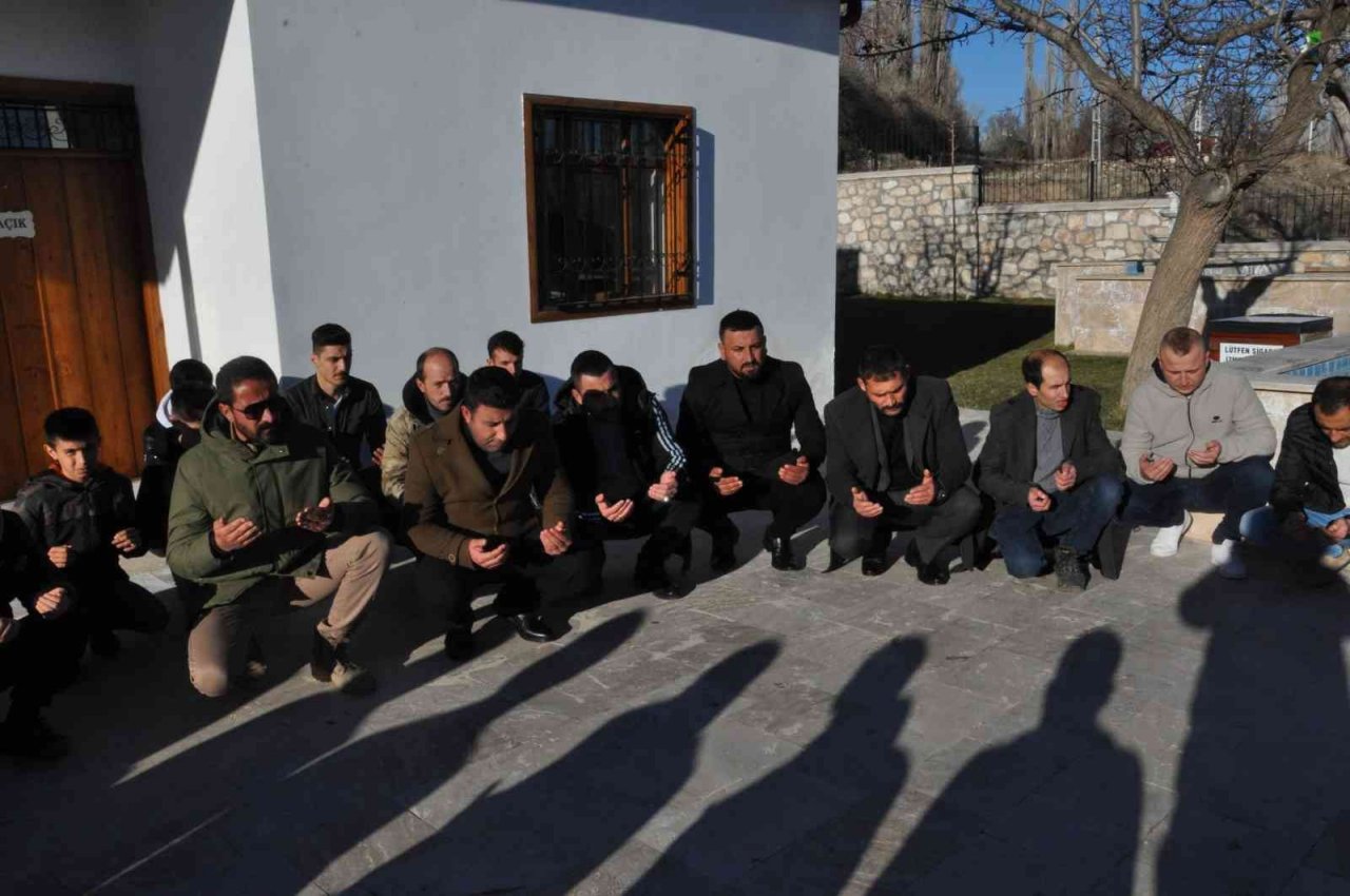 Muhsin Yazıcıoğlu evinde anıldı