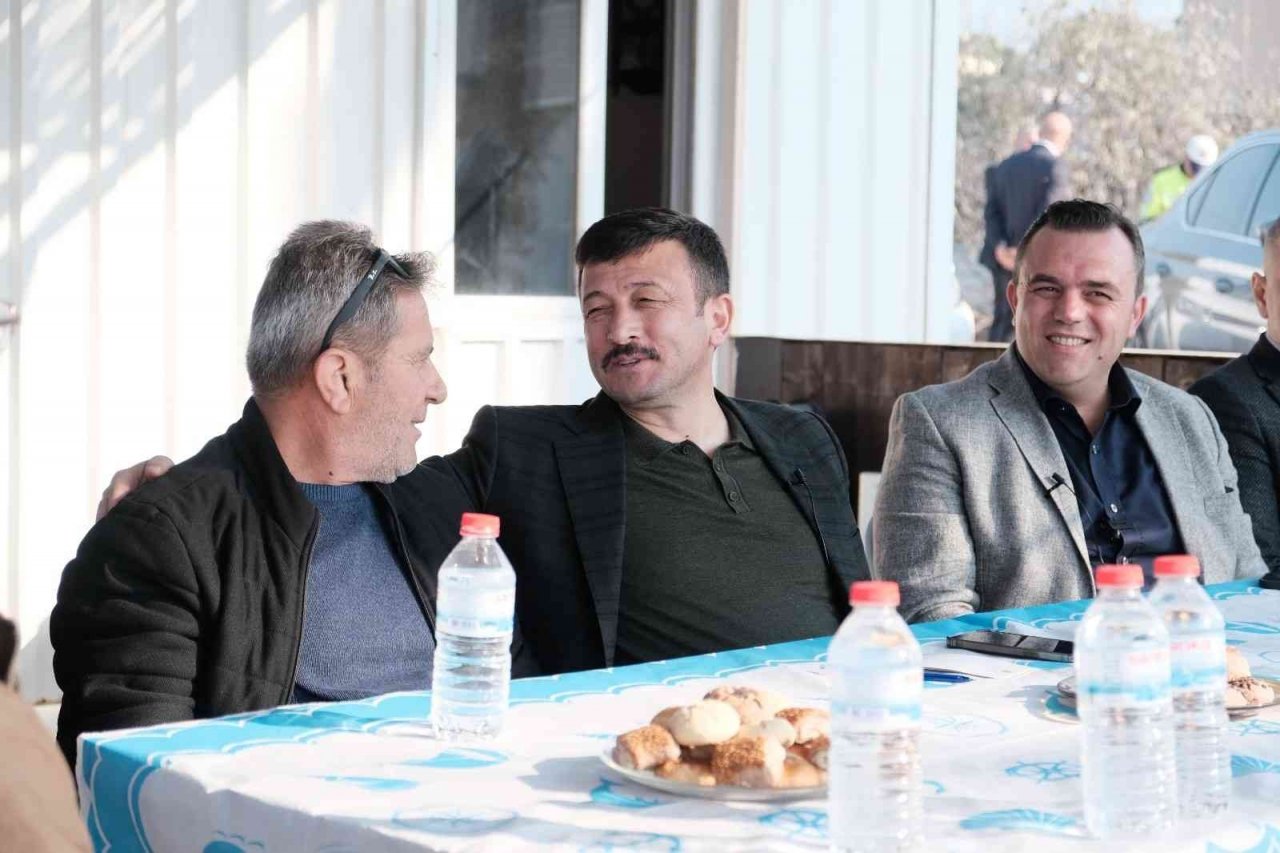 Seferihisarlı balıkçılara yılın son müjdesi AK Parti’den