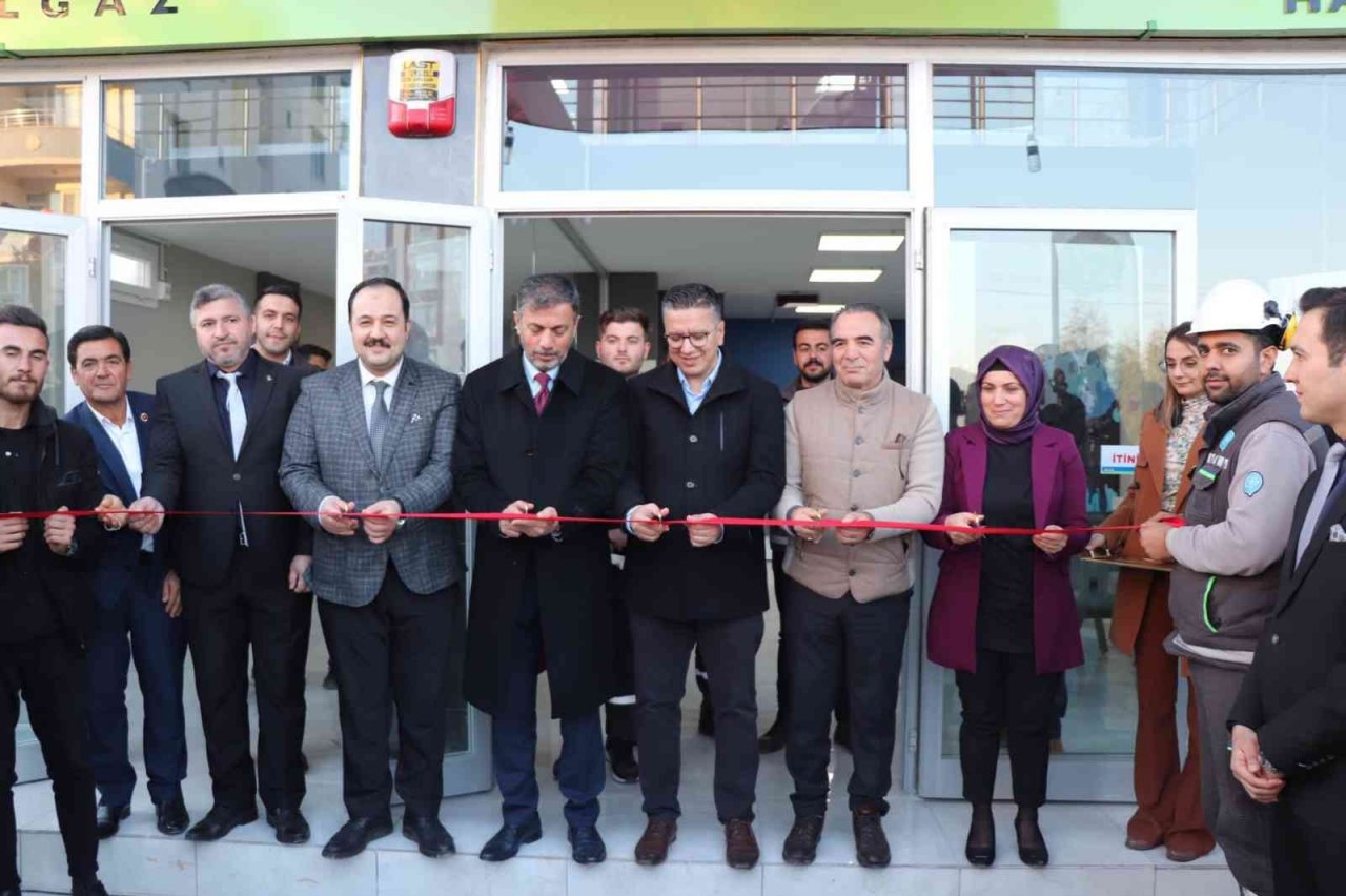 Halfeti doğalgaz konforuna kavuştu