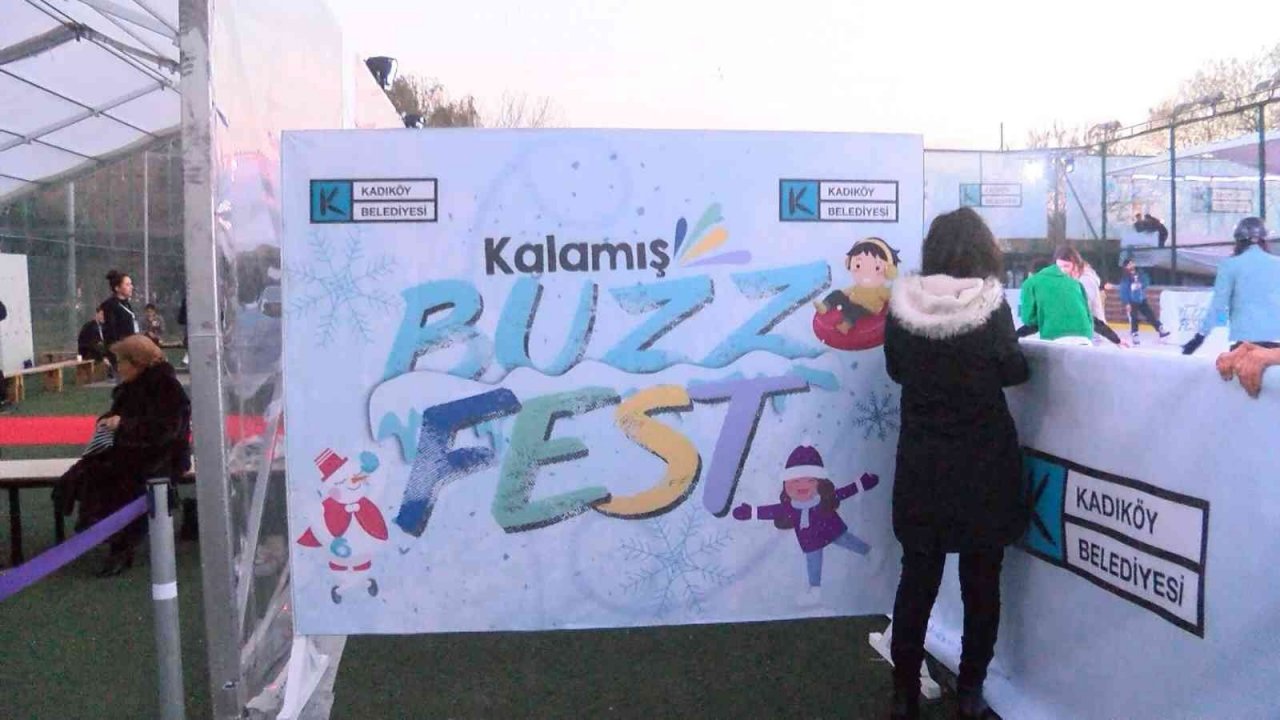 Kadıköy yeni yıla Buzzfest coşkusuyla giriyor