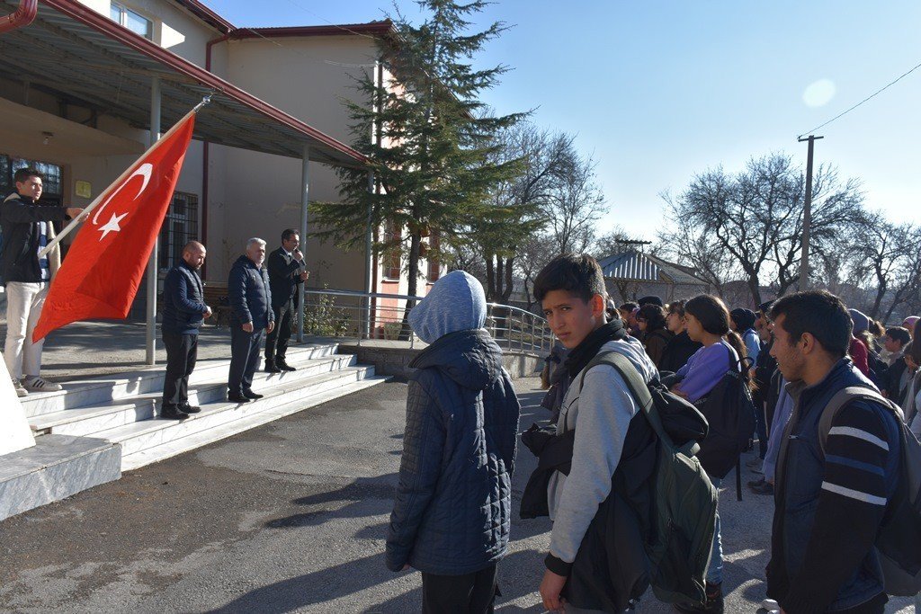 Karaman’daki okul kütüphanelerinin kitap sayısı 226 bine ulaştı