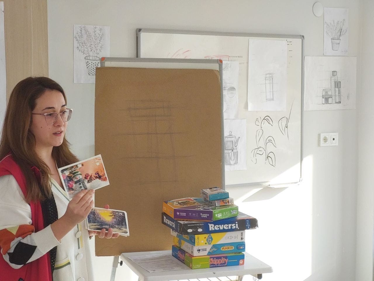 Ortaklar Genç Ofis kartpostal geleneğini sürdürüyor