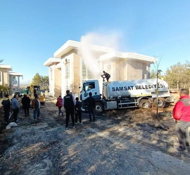 Yeni kaymakamlık ek binasında korkutan yangın