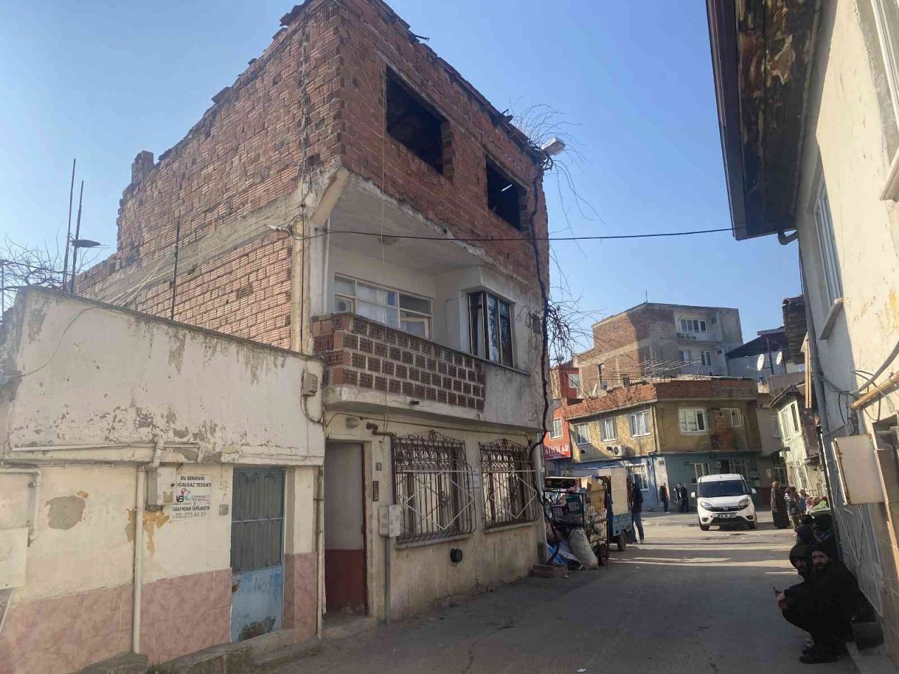 Uzun süre haber alamadılar, acı gerçeği eve girince gördüler