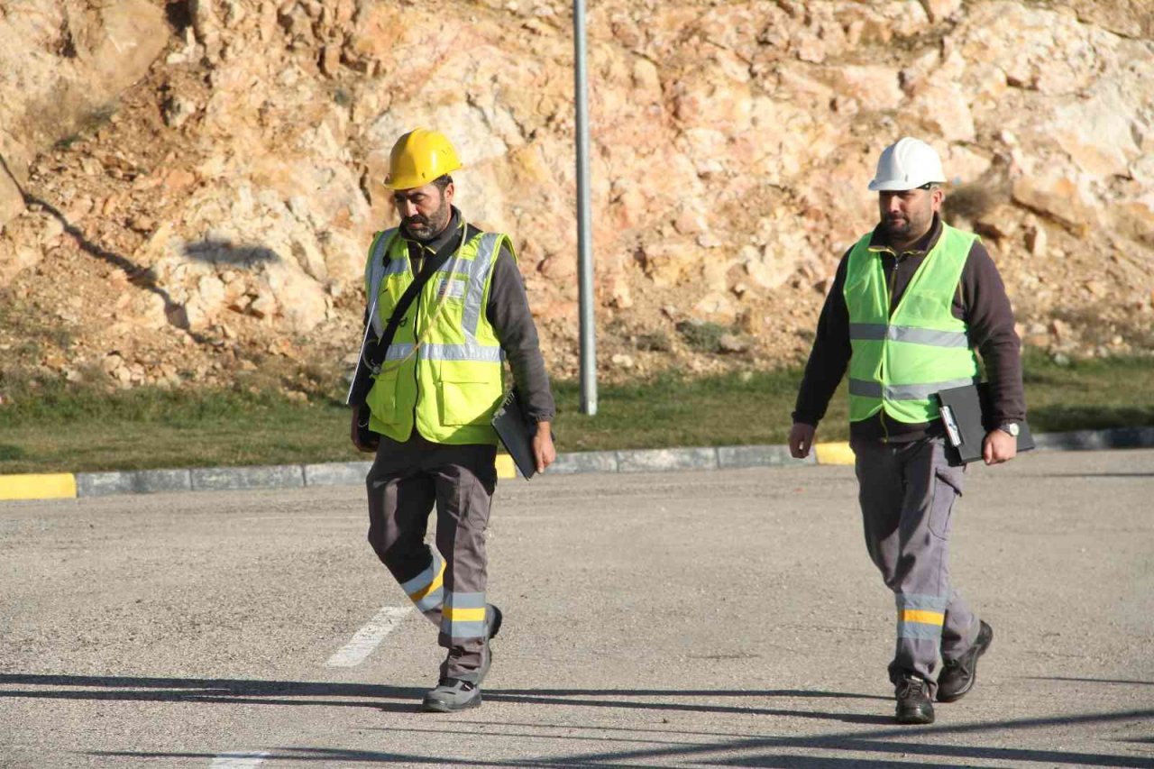 Elazığ’da 130 bin ton çöp, 11 bin haneye elektrik olarak geri döndü