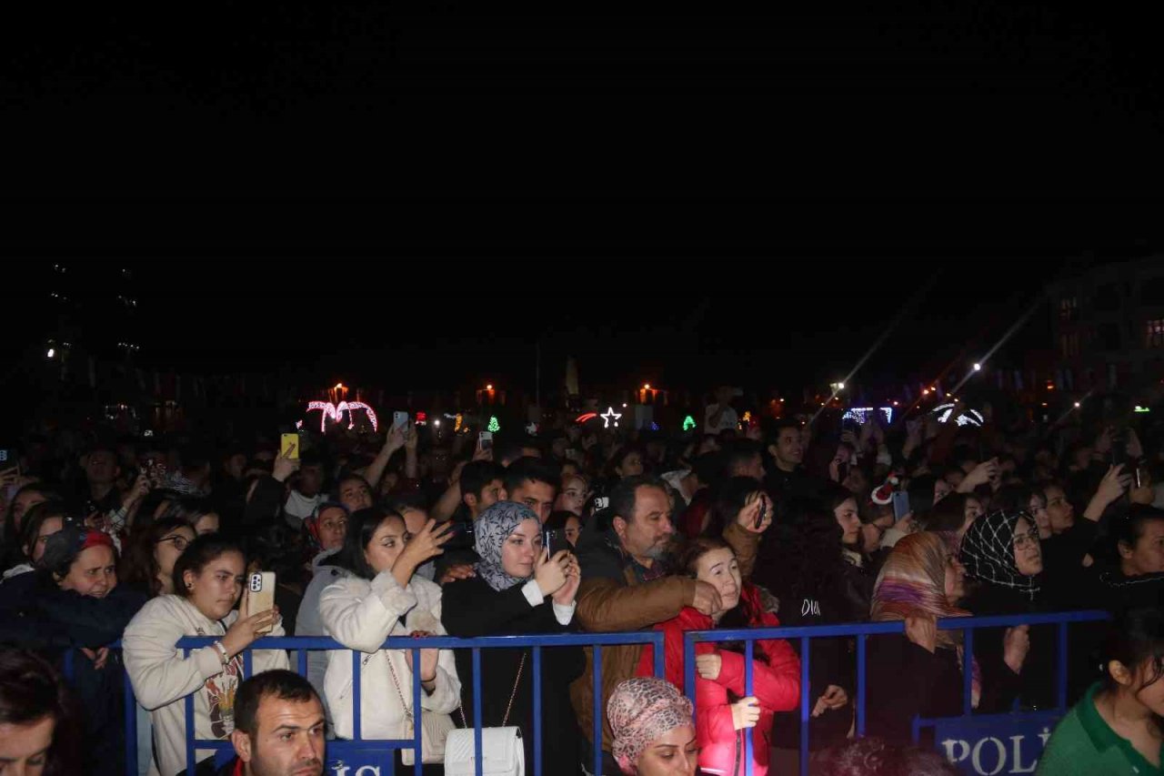 Fethiye’de yeni yıl coşkusunu yaşadı