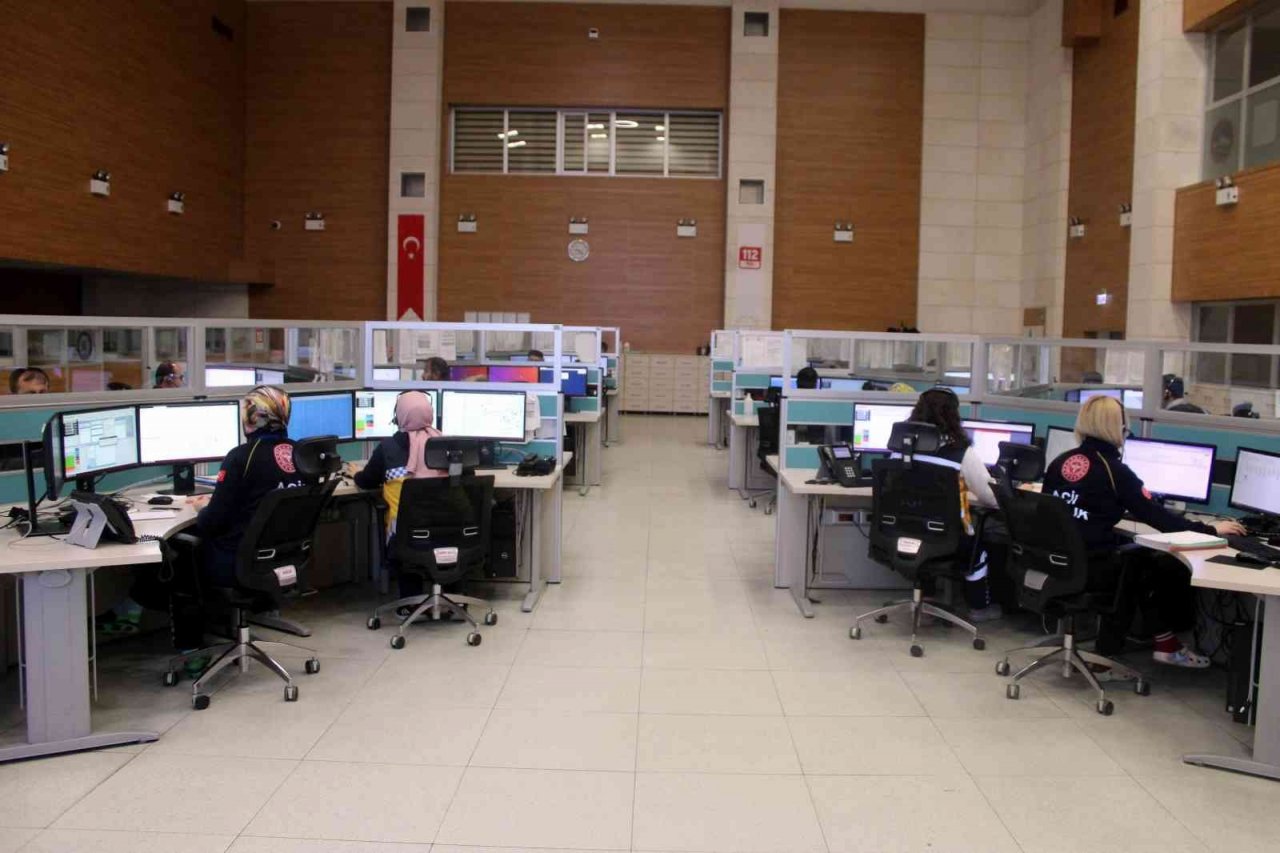 Kayseri 112 Acil Çağrı Merkezi 1 milyon 650 bin çağrı karşıladı