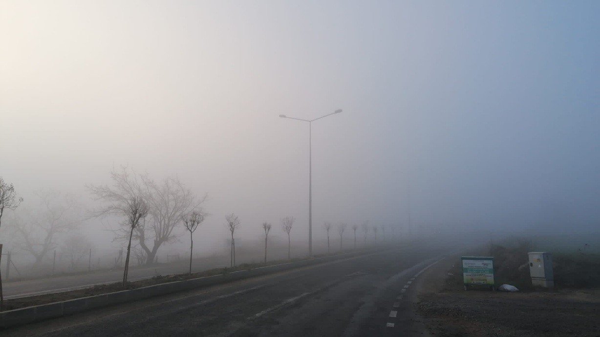 Marmara’da sis etkili oldu