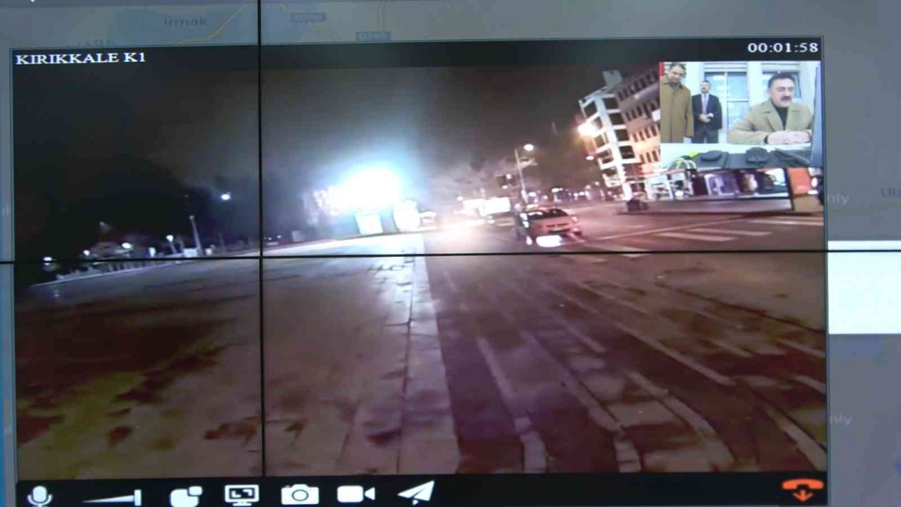 43 ilin geçiş güzergahında ’yılbaşı’ denetimi: Araçlar tek tek durduruldu