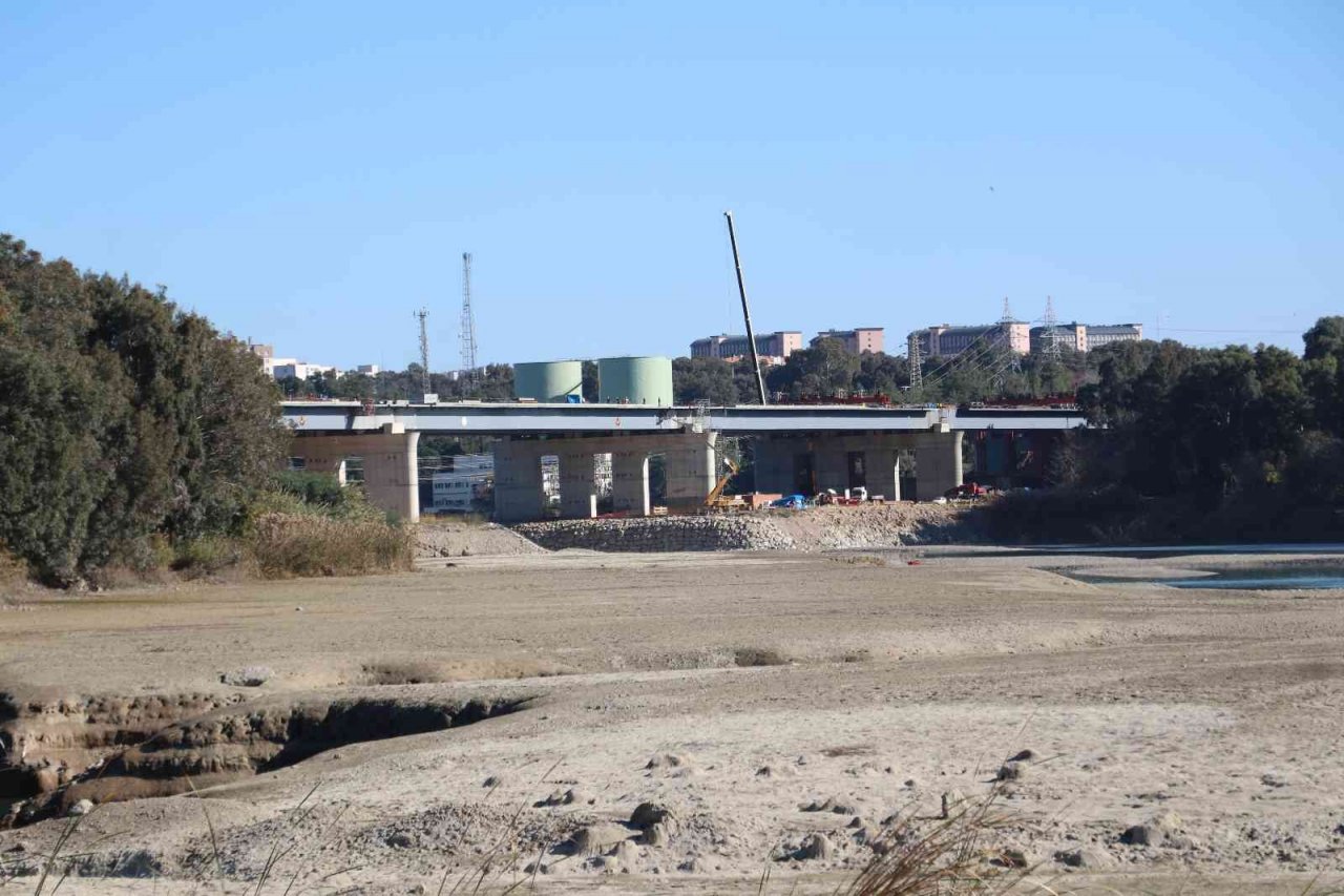 Türkiye’nin en uzun 4. köprüsünde son çeyreğe girildi