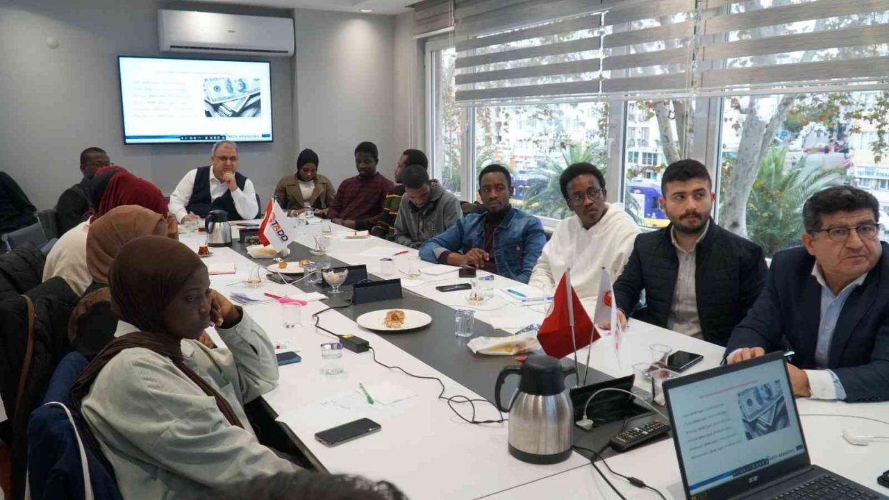 Afrikalı gençlere destek için girişimcilik eğitimi verildi