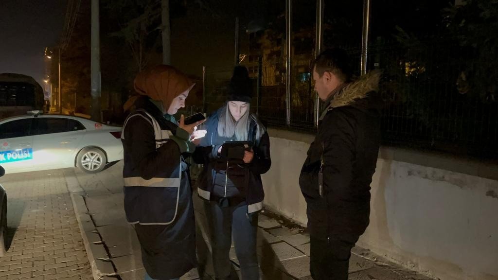 Polis denetimleri yılın ilk gününde de elden bırakmadı