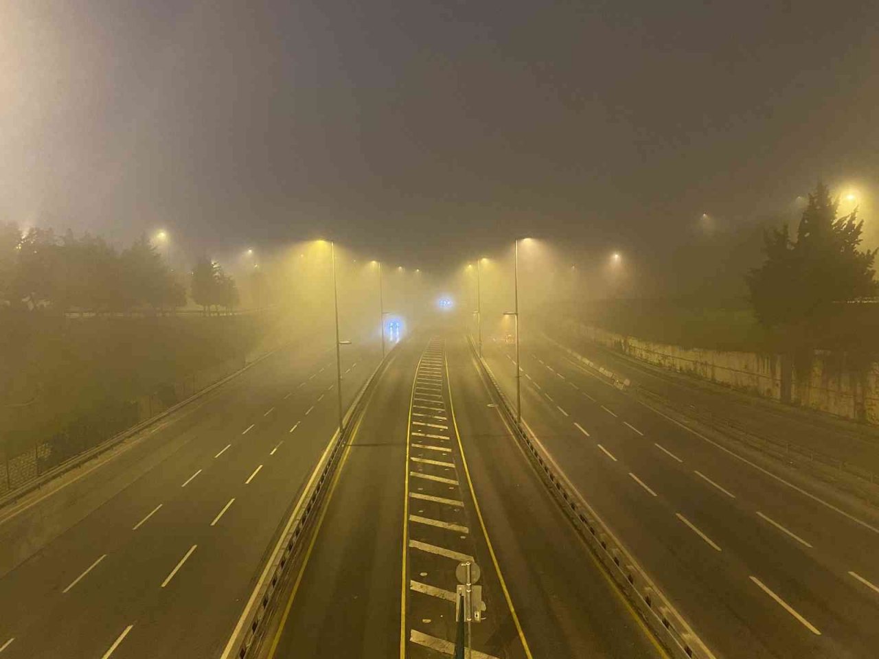 İstanbul Anadolu Yakası’nda yoğun sis etkili oldu