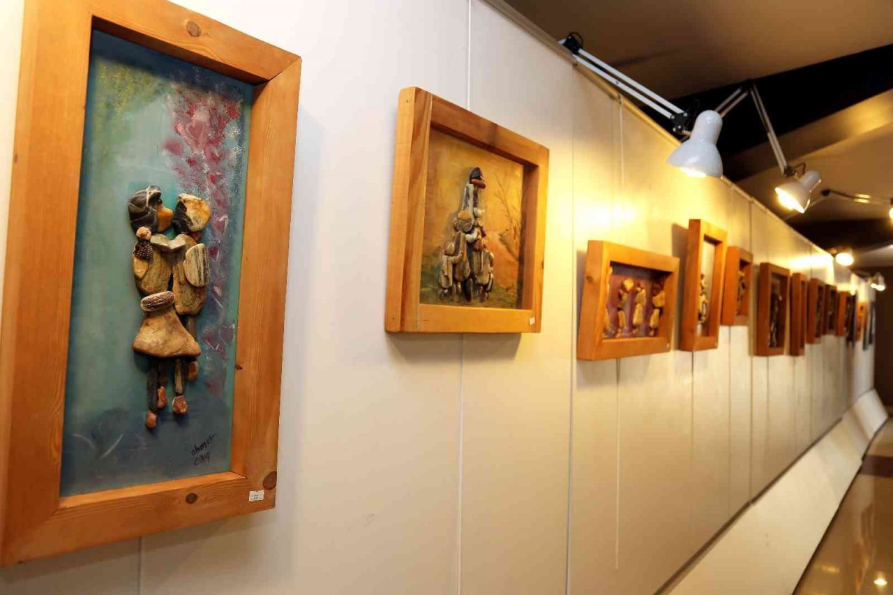 ADÜ’de ‘Taşların Dili’ sergisi, sanatseverlerle buluştu