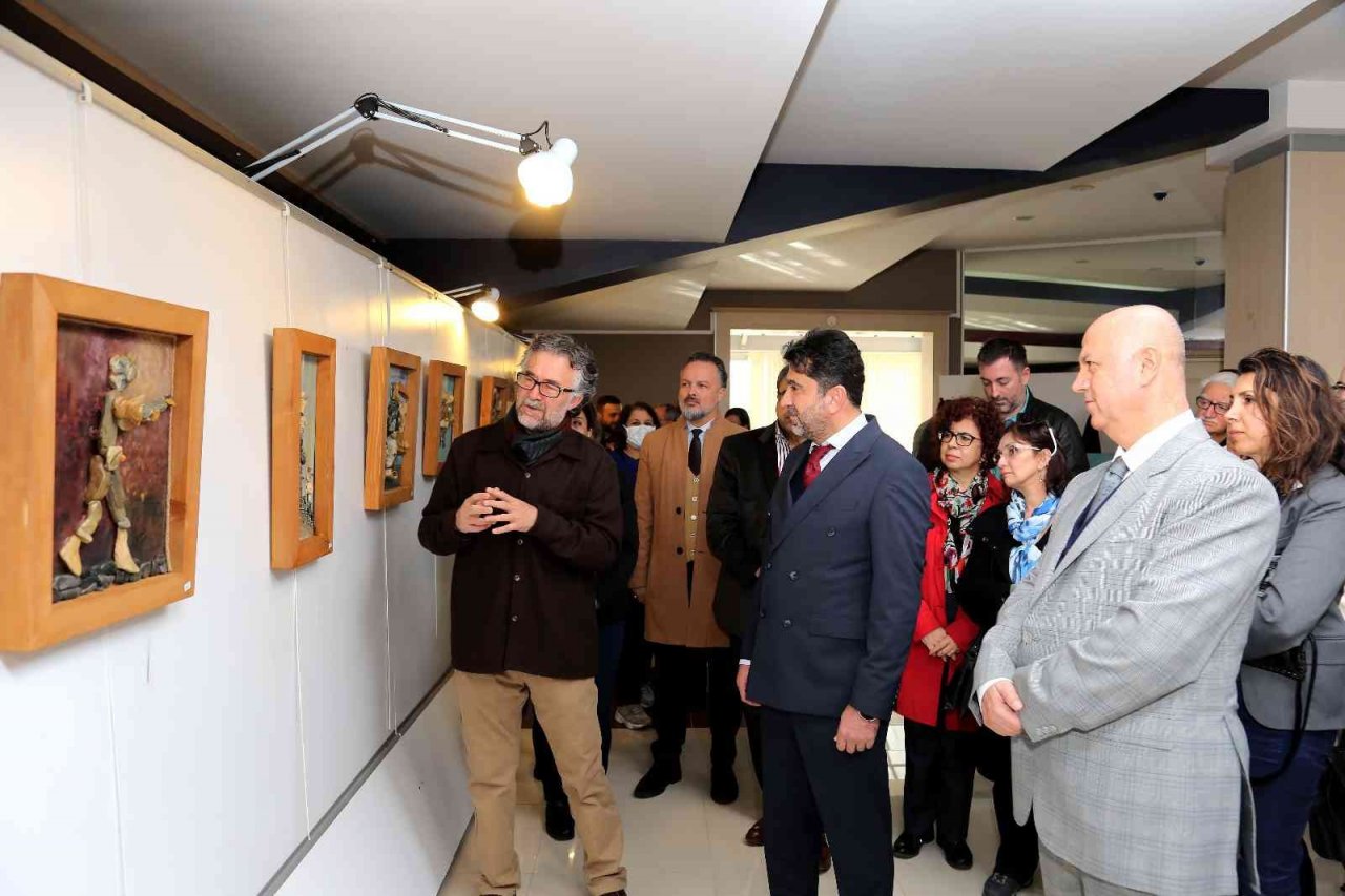 ADÜ’de ‘Taşların Dili’ sergisi, sanatseverlerle buluştu