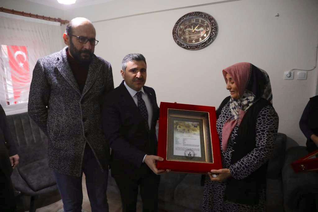 Bazna ailesi Şehitlik belgesi verildi