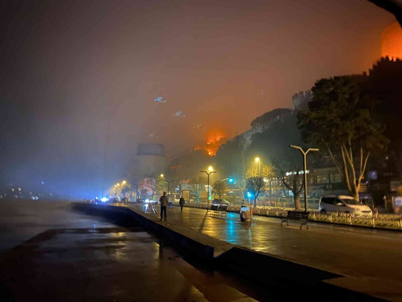 İstanbul’da sis etkili olmaya devam ediyor