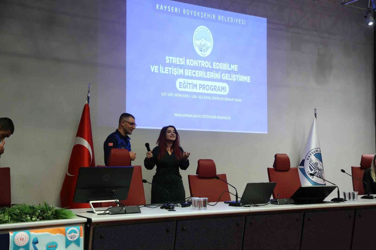 Büyükşehir’den zabıta ekiplerine eğitim semineri