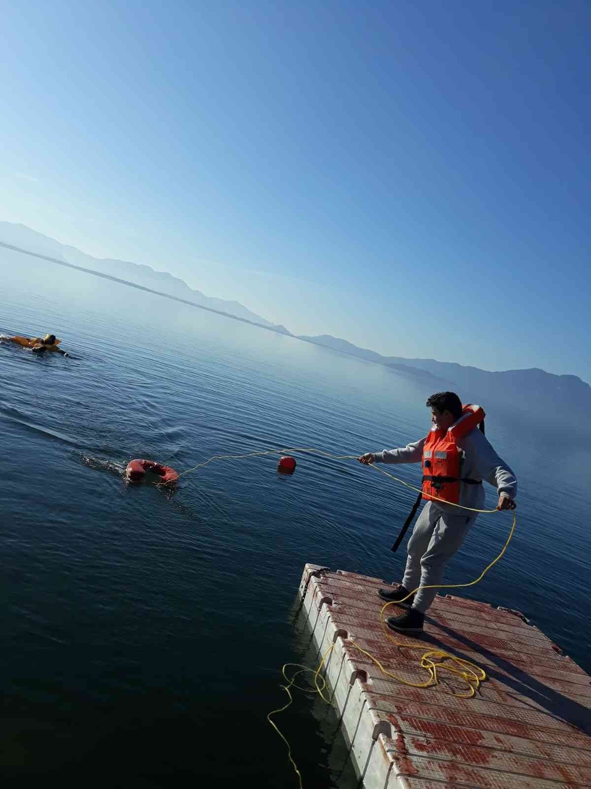 Köyceğiz Gölü’nde güvenlik uygulama eğitimleri gerçekleştirildi